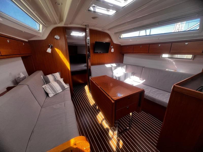 slider 61 Bavaria  37 Cruiser